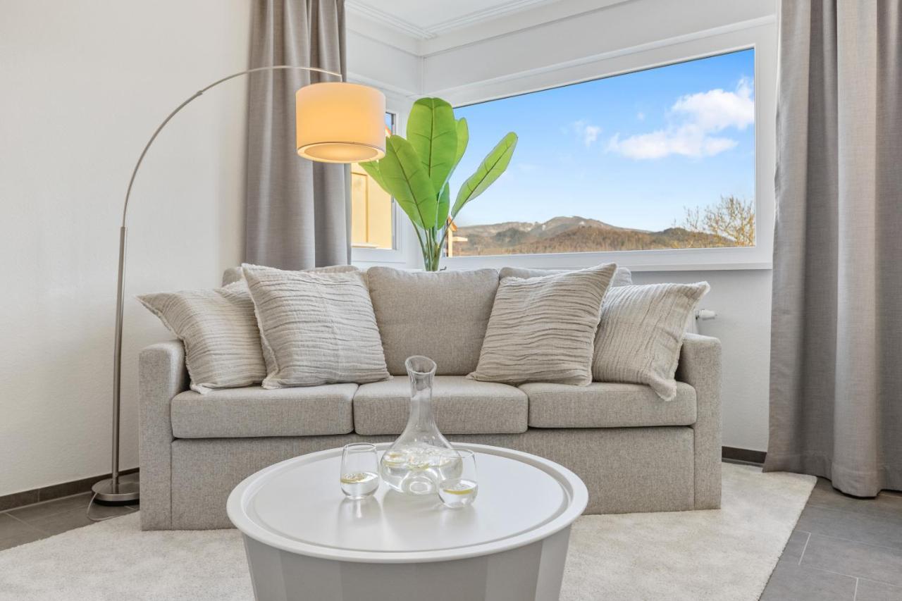 Empire Living: Denzlingen Marktplatz מראה חיצוני תמונה