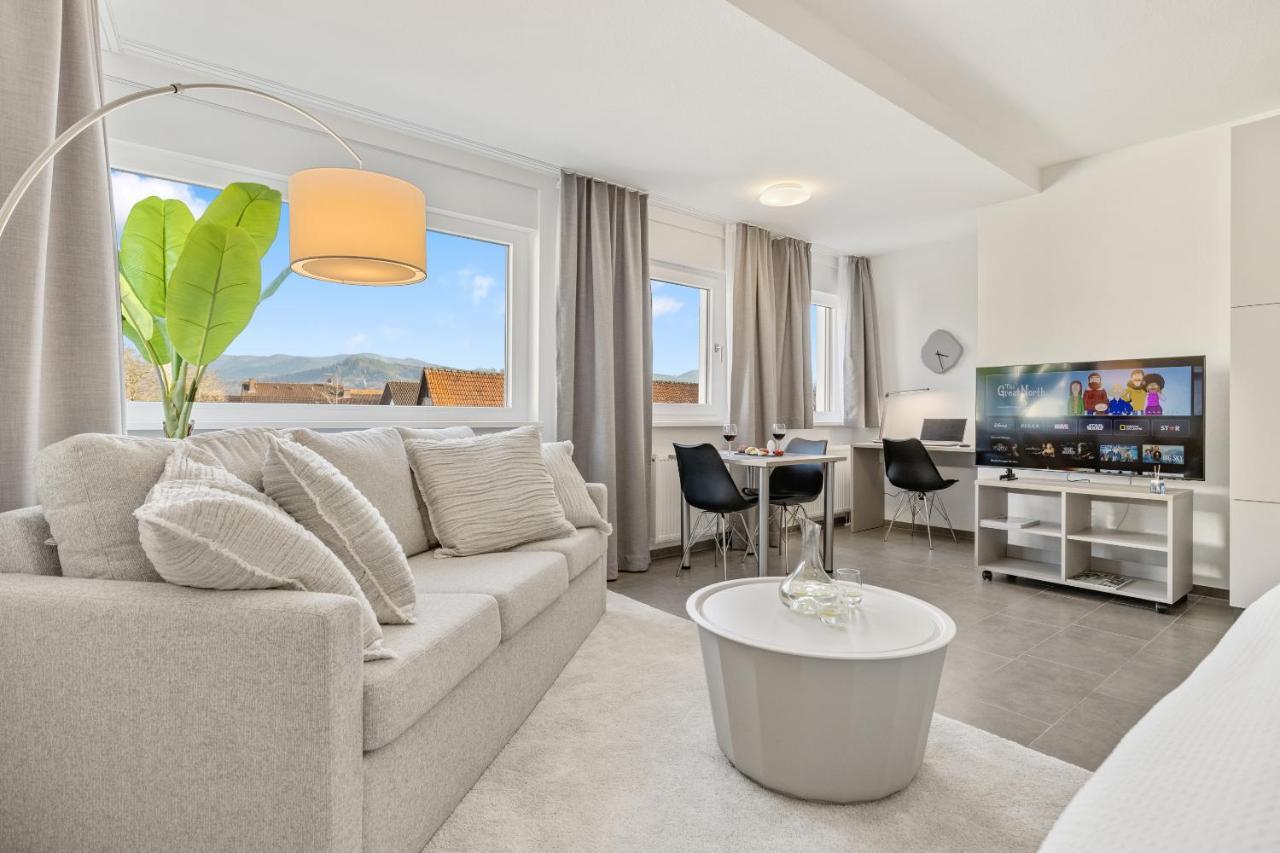 Empire Living: Denzlingen Marktplatz מראה חיצוני תמונה