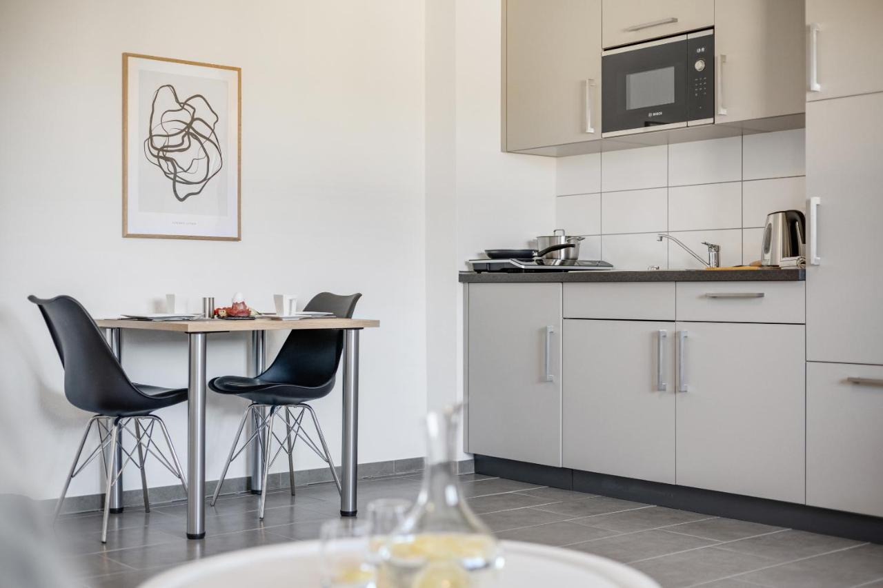 Empire Living: Denzlingen Marktplatz מראה חיצוני תמונה