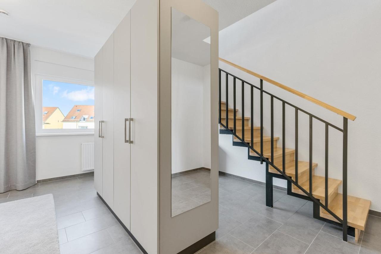 Empire Living: Denzlingen Marktplatz מראה חיצוני תמונה